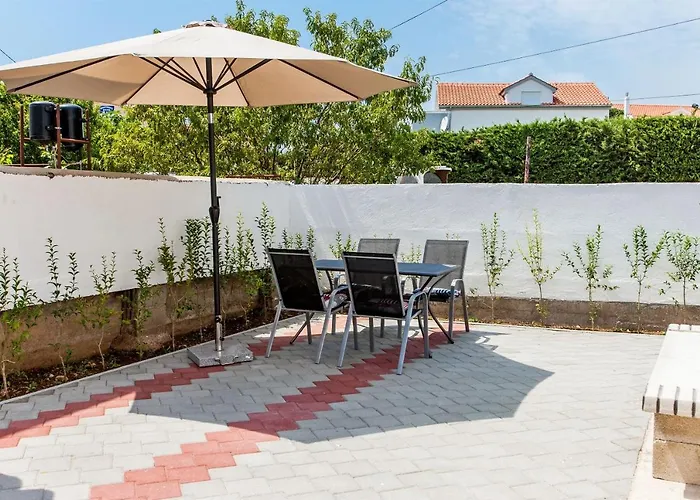 House Ivana Tribunj Vikendica