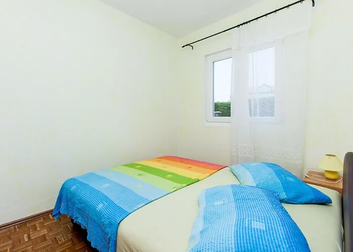 House Ivana Tribunj Vakantiehuis *